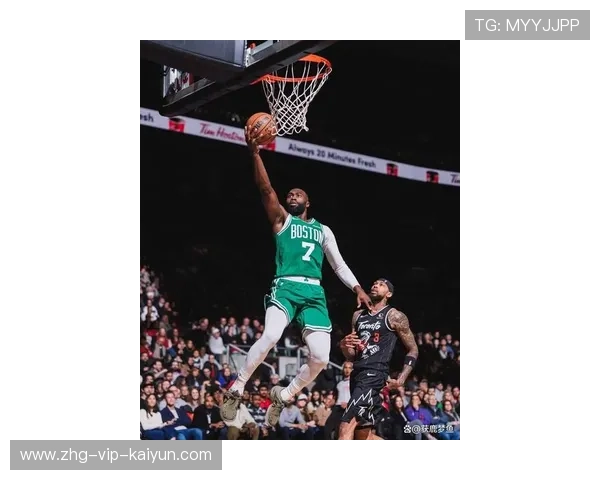 塔图姆高效三分,凯尔特人外线全线开花——掀起新时代篮球风暴 塔图姆高效三分,凯尔特人外线全线开花——掀起新时代篮球风暴